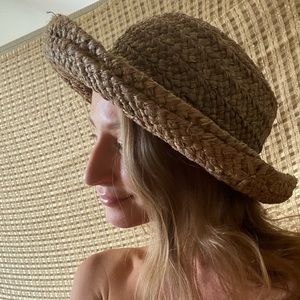 Helen Kaminski Hat